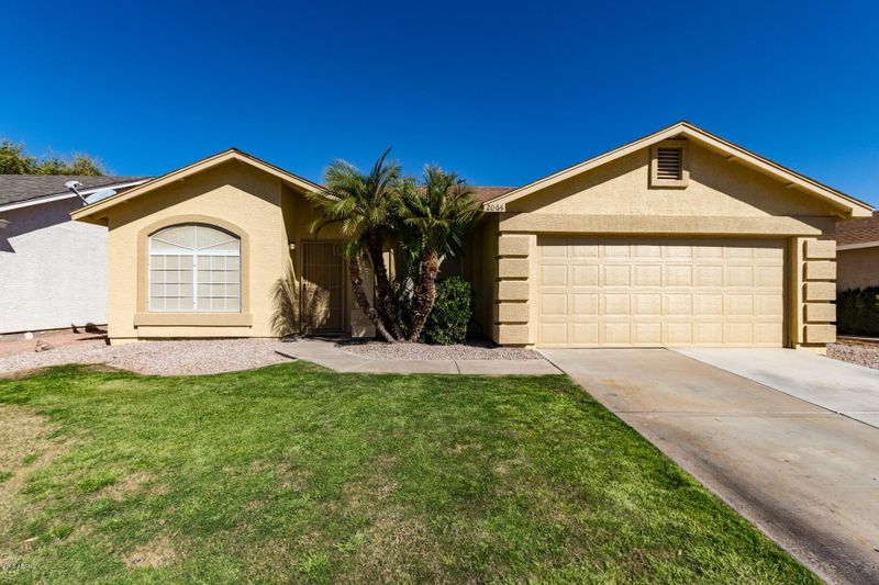 2064 E Nunneley Ct, Gilbert, AZ 85296