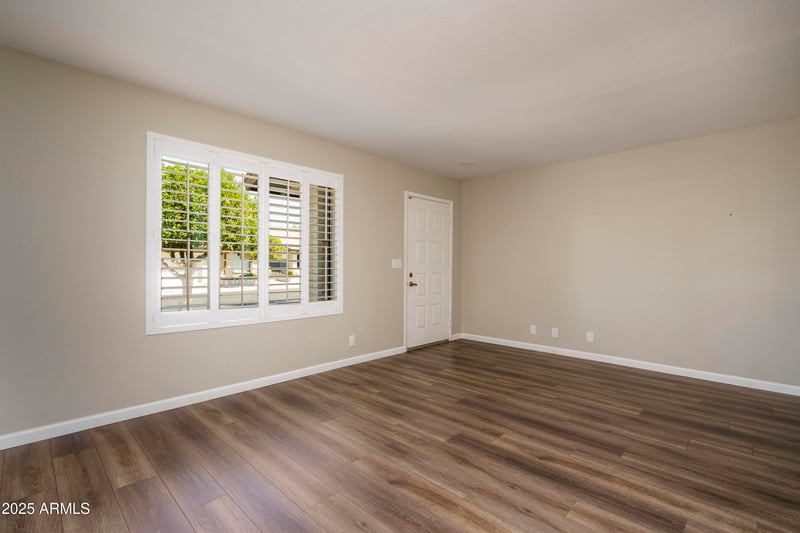 2064 Farnsworth Dr #109, Mesa, AZ 85209