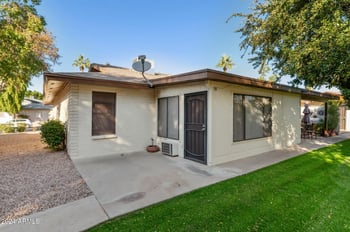 2064 Farnsworth Dr #39, Mesa, AZ 85209