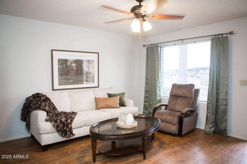 2064 Farnsworth Dr #41, Mesa, AZ 85209