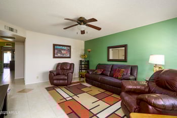 2064 Farnsworth Dr #73, Mesa, AZ 85209