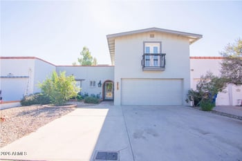 2065 Cairo Dr, Tempe, AZ 85282