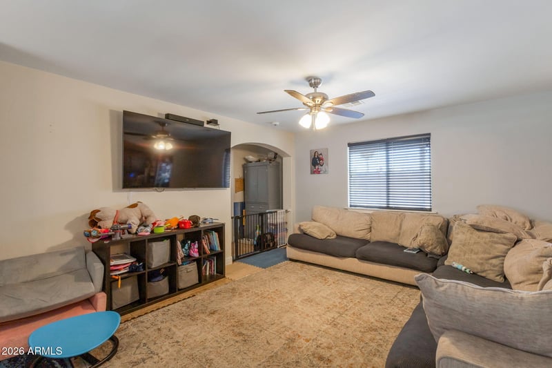 2065 E 3rd Dr, Mesa, AZ 85204