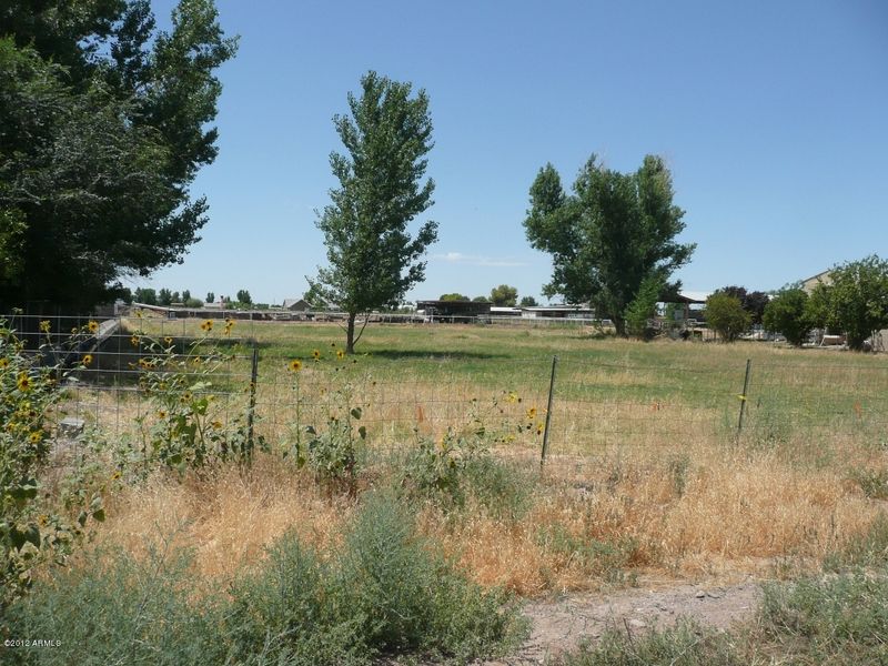 2065 E Appleby Rd #2, Gilbert, AZ 85298