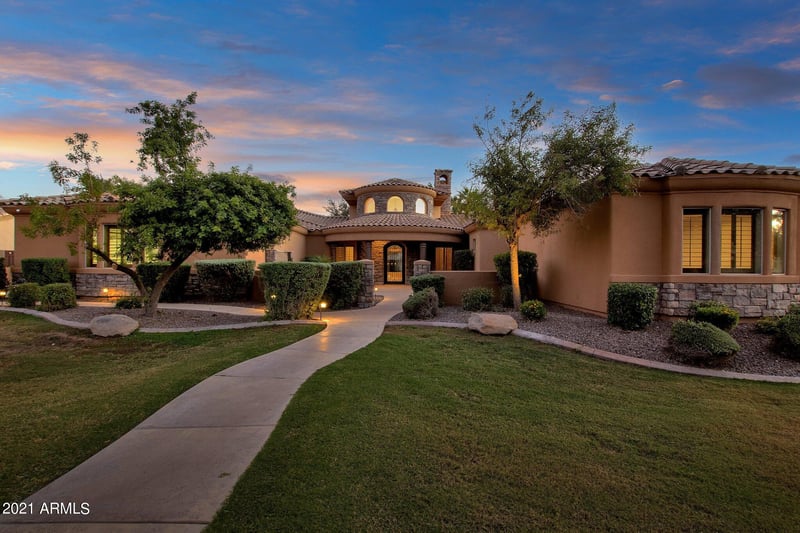 2065 E Champagne Pl, Chandler, AZ 85249
