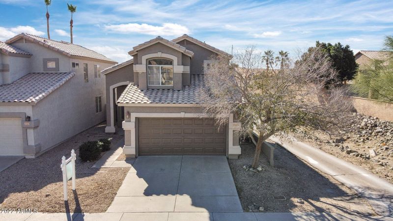 2065 E Saltsage Dr, Phoenix, AZ 85048