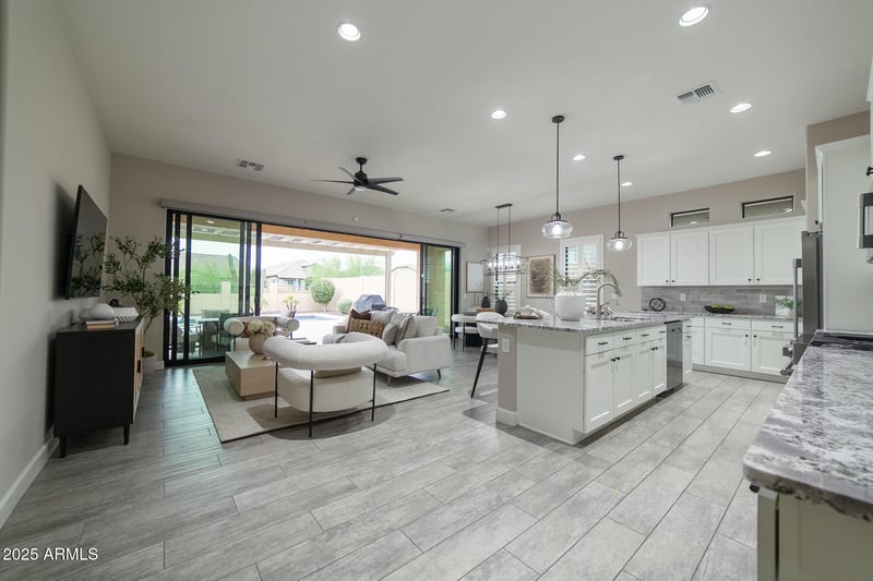 2066 Canelo Hills, Mesa, AZ 85207