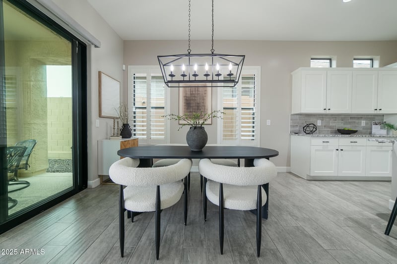 2066 Canelo Hills, Mesa, AZ 85207