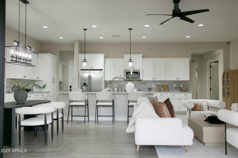 2066 Canelo Hills, Mesa, AZ 85207