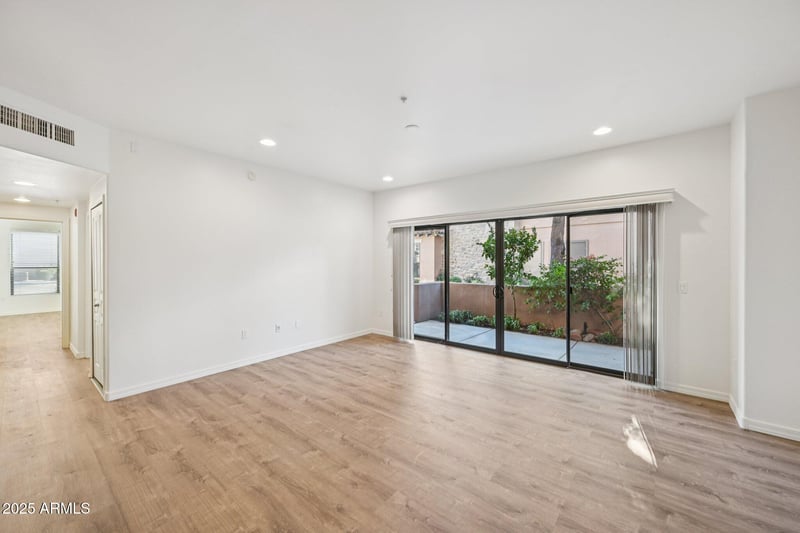 20660 40th St #1059, Phoenix, AZ 85050