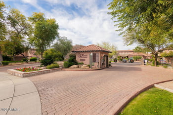 20660 40th St #2155, Phoenix, AZ 85050