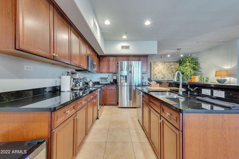 20660 N 40th St #2104, Phoenix, AZ 85050
