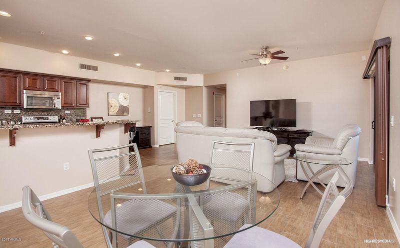 20660 N 40th St #2135, Phoenix, AZ 85050