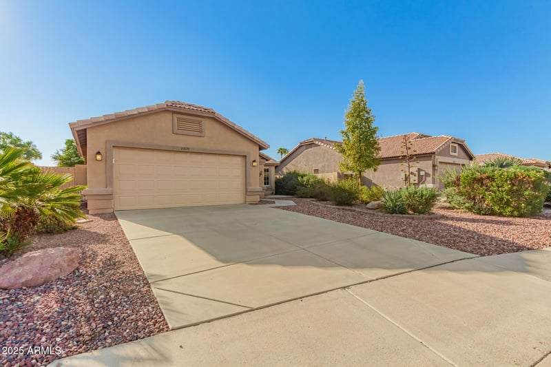 20670 105th Dr, Peoria, AZ 85382