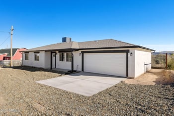 20670 Wagon Way, Mayer, AZ 86333