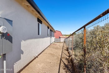 20670 Wagon Way, Mayer, AZ 86333