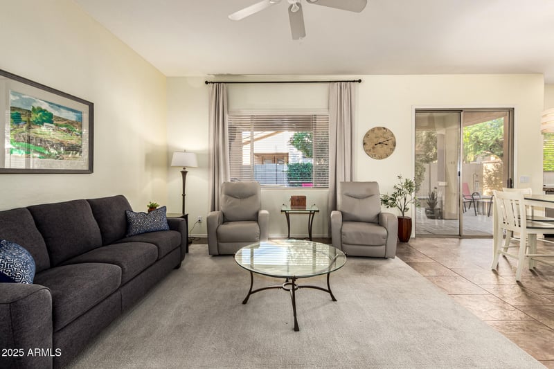 2068 Olive Way, Chandler, AZ 85248