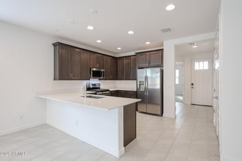 2068 Sierra Sunset Trl, Phoenix, AZ 85085