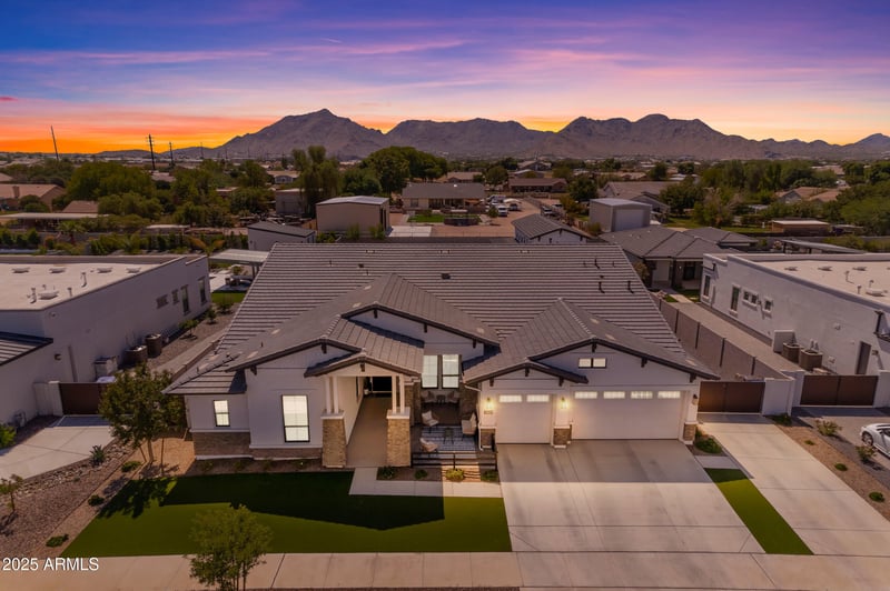 20689 Pummelos Rd, Queen Creek, AZ 85142