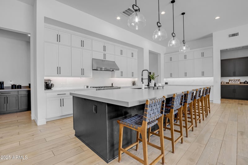 20689 Pummelos Rd, Queen Creek, AZ 85142