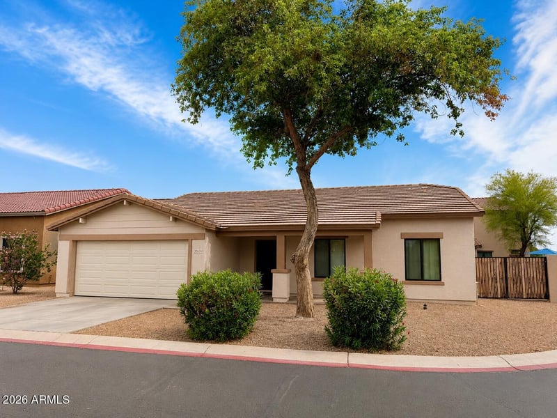 2069 Cochise Ave, Apache Junction, AZ 85119