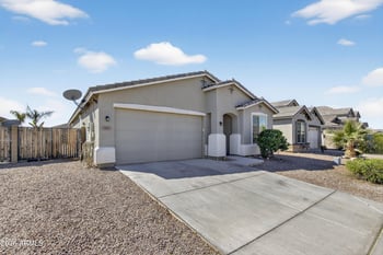 2069 Kenton Way, San Tan Valley, AZ 85144