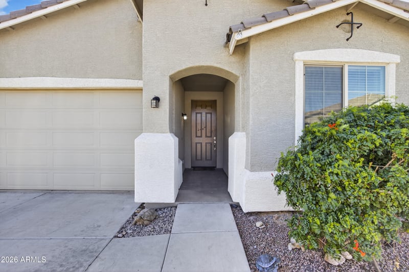 2069 Kenton Way, San Tan Valley, AZ 85144