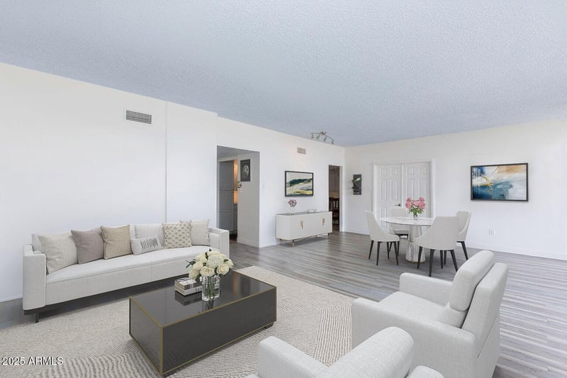 207 Clarendon Ave #14E, Phoenix, AZ 85013