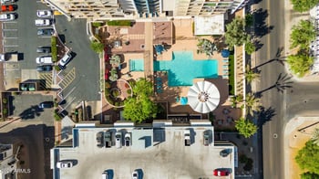 207 Clarendon Ave #16E, Phoenix, AZ 85013