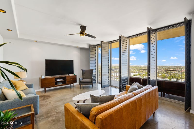 207 Clarendon Ave #20B, Phoenix, AZ 85013