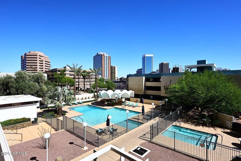207 Clarendon Ave #2A, Phoenix, AZ 85013