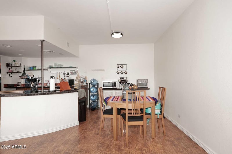 207 Clarendon Ave #2A, Phoenix, AZ 85013