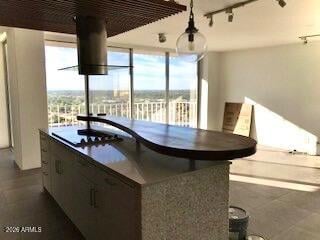 207 Clarendon Ave #C14, Phoenix, AZ 85013