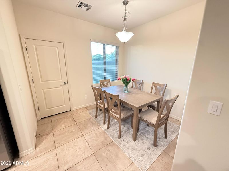 207 E Carob Dr, Chandler, AZ 85286