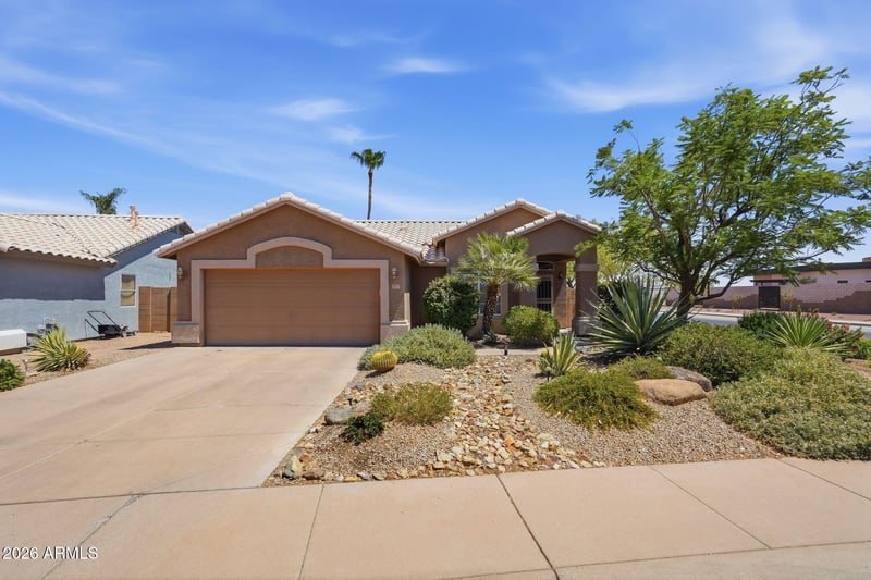 207 E Devon Dr, Gilbert, AZ 85296