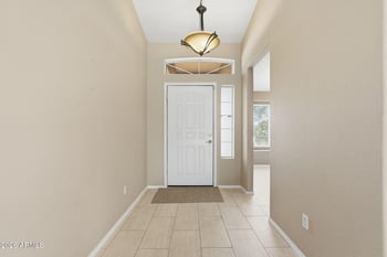 207 E Devon Dr, Gilbert, AZ 85296