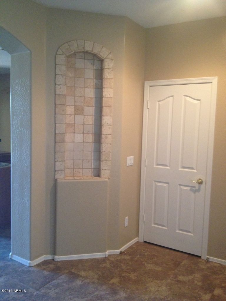 207 E Rock Wren Dr, San Tan Valley, AZ 85143