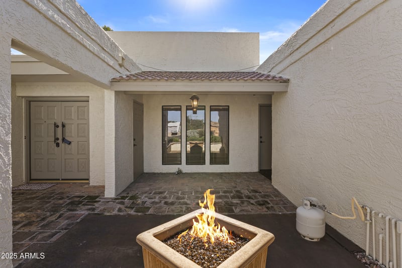 207 Pershing Ave, Phoenix, AZ 85029