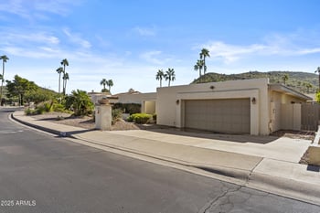 207 Pershing Ave, Phoenix, AZ 85029