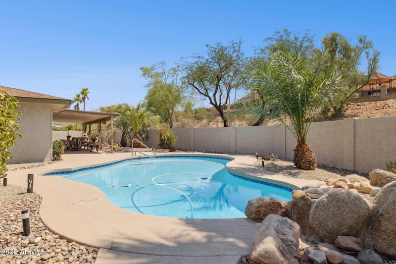 207 Surrey Ave, Phoenix, AZ 85029
