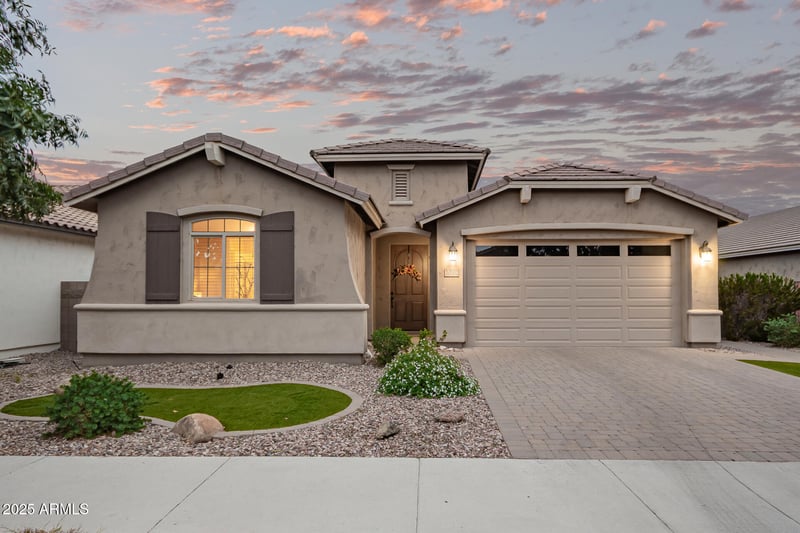 20702 Mockingbird Dr, Queen Creek, AZ 85142