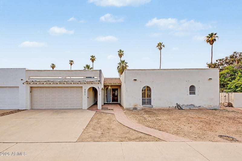 2071 E Cairo Dr, Tempe, AZ 85282