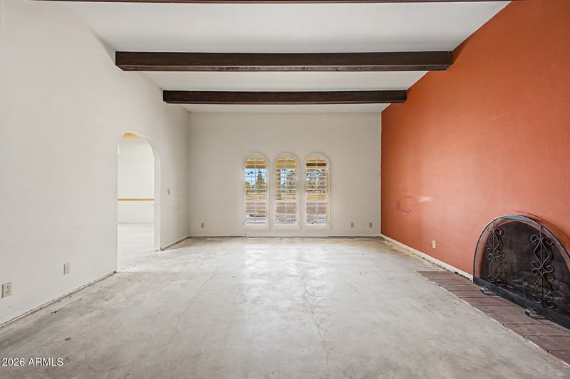 2071 E Cairo Dr, Tempe, AZ 85282