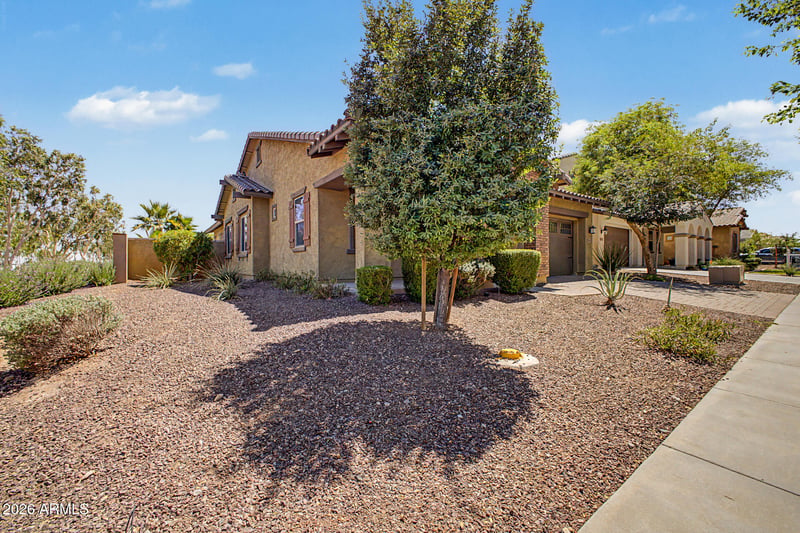 20713 W Park Meadows Dr, Buckeye, AZ 85396