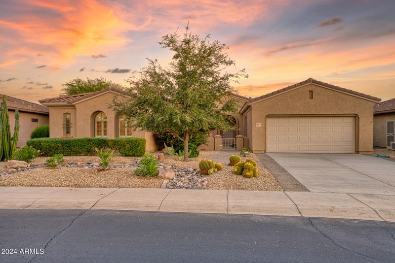 20719 N Canyon Whisper Dr, Surprise, AZ 85387