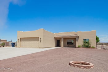 20724 Saguaro Vista Dr, Wittmann, AZ 85361