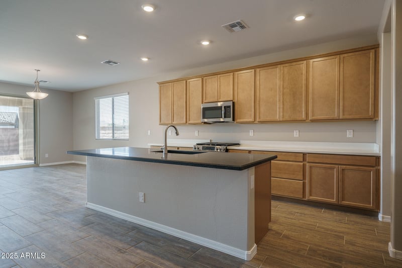 20725 Rovey Ave, Buckeye, AZ 85396