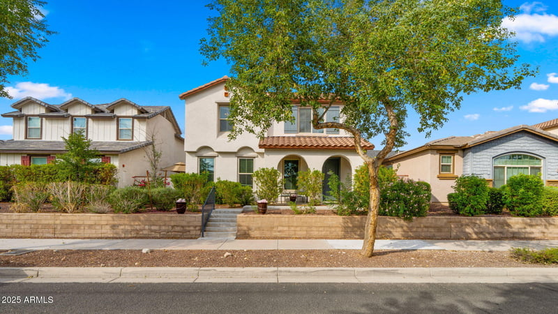 20728 Legend Trl, Buckeye, AZ 85396