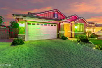 20729 Canary Way, Queen Creek, AZ 85142