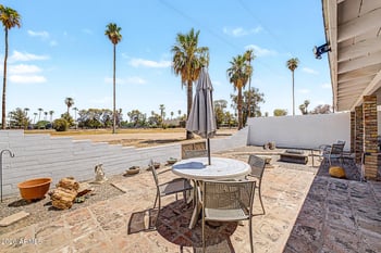 2073 E Cairo Dr, Tempe, AZ 85282